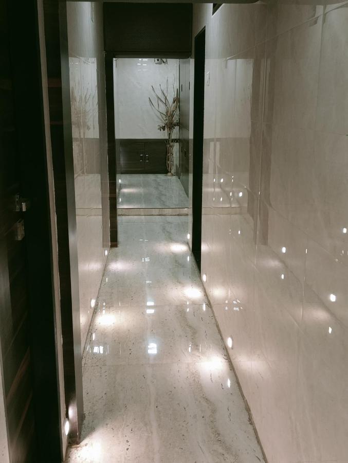 Hotel Qamar Mumbai Exterior photo